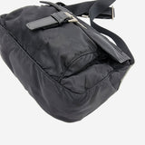 SORT NYLON CROSSBODY taske fra brand: PRADA - We Do Vintage