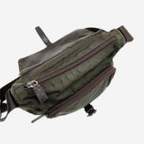 ARMY GRØN NYLON CROSSBODY taske fra brand: PRADA - We Do Vintage
