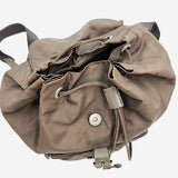 GRØN NYLON RYGSÆK taske fra brand: PRADA - We Do Vintage