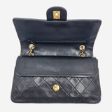 CLASSIC DOUBLE FLAP MEDIUM taske fra brand: CHANEL - We Do Vintage