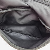 SORT NYLON CROSSBODY taske fra brand: PRADA - We Do Vintage