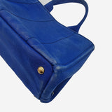 BLÅ CANAPA TOTE MEDIUM taske fra brand: PRADA - We Do Vintage