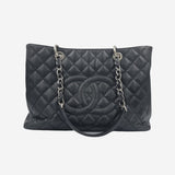 GST tote taske fra brand: CHANEL - We Do Vintage