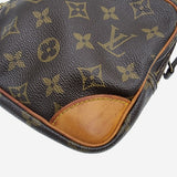 MONOGRAM CANVAS AMAZONE taske fra brand: LOUIS VUITTON - We Do Vintage