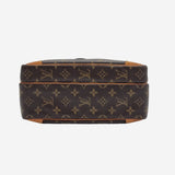 MONOGRAM CANVAS NILE MM taske fra brand: LOUIS VUITTON - We Do Vintage