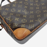 MONOGRAM CANVAS NILE MM taske fra brand: LOUIS VUITTON - We Do Vintage