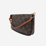 MONOGRAM CANVAS POCHETTE ACCESSOIRES taske fra brand: LOUIS VUITTON - We Do Vintage