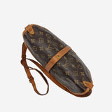 MONOGRAM CANVAS SAUMUR 30 taske fra brand: LOUIS VUITTON - We Do Vintage