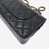 CLASSIC DOUBLE FLAP MEDIUM taske fra brand: CHANEL - We Do Vintage
