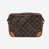 MONOGRAM CANVAS NILE MM taske fra brand: LOUIS VUITTON - We Do Vintage