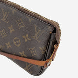 MONOGRAM CANVAS POCHETTE ACCESSOIRES taske fra brand: LOUIS VUITTON - We Do Vintage
