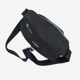 NYLON CROSSBODY taske fra brand: PRADA - We Do Vintage