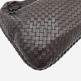MEDIUM MØRKEBRUN CLASSIC VENETA HOBO taske fra brand: BOTTEGA VENETA - We Do Vintage