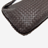 MEDIUM MØRKEBRUN CLASSIC VENETA HOBO taske fra brand: BOTTEGA VENETA - We Do Vintage