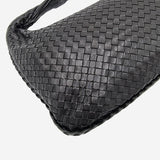 MEDIUM SORT CLASSIC VENETA HOBO taske fra brand: BOTTEGA VENETA - We Do Vintage