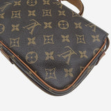 MONOGRAM CANVAS SAINT GERMAIN taske fra brand: LOUIS VUITTON - We Do Vintage
