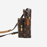 MONOGRAM CANVAS AMAZONE taske fra brand: LOUIS VUITTON - We Do Vintage