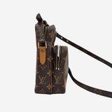 MONOGRAM CANVAS AMAZONE taske fra brand: LOUIS VUITTON - We Do Vintage