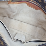 MONOGRAM CANVAS LUCO taske fra brand: LOUIS VUITTON - We Do Vintage