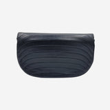 Vintage half moon flap bag taske fra brand: CHANEL - We Do Vintage