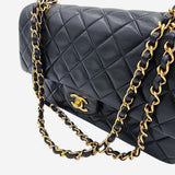 CLASSIC DOUBLE FLAP MEDIUM taske fra brand: CHANEL - We Do Vintage