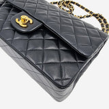 CLASSIC DOUBLE FLAP MEDIUM taske fra brand: CHANEL - We Do Vintage