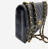 vintage jumbo single classic flap bag taske fra brand: CHANEL - We Do Vintage