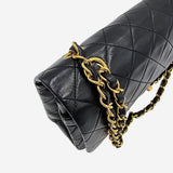 CLASSIC DOUBLE FLAP MEDIUM taske fra brand: CHANEL - We Do Vintage