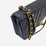 CAVIAR MEDIUM CLASSIC DOUBLE FLAP taske fra brand: CHANEL - We Do Vintage