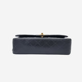 CAVIAR MEDIUM CLASSIC DOUBLE FLAP taske fra brand: CHANEL - We Do Vintage