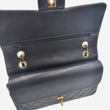 CLASSIC DOUBLE FLAP MEDIUM taske fra brand: CHANEL - We Do Vintage