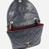 VINTAGE DIAMAND QUILTED FLAP BAG taske fra brand: CHANEL - We Do Vintage