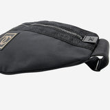 SJÆLDEN SPORTLINE BANANA BUMBAG taske fra brand: CHANEL - We Do Vintage