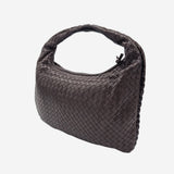 MEDIUM BRUN CLASSIC VENETA HOBO taske fra brand: BOTTEGA VENETA - We Do Vintage