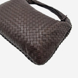 MEDIUM BRUN CLASSIC VENETA HOBO taske fra brand: BOTTEGA VENETA - We Do Vintage