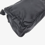 SORT NYLON CROSSBODY taske fra brand: PRADA - We Do Vintage