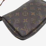 MONOGRAM CANVAS POCHETTE ACCESSOIRES taske fra brand: LOUIS VUITTON - We Do Vintage