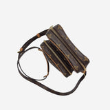 MONOGRAM CANVAS AMAZONE taske fra brand: LOUIS VUITTON - We Do Vintage