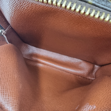 MONOGRAM CANVAS AMAZONE taske fra brand: LOUIS VUITTON - We Do Vintage