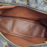 MONOGRAM CANVAS BOULOGNE 35 taske fra brand: LOUIS VUITTON - We Do Vintage