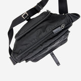 NYLON CROSSBODY taske fra brand: PRADA - We Do Vintage