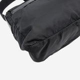 NYLON CROSSBODY taske fra brand: PRADA - We Do Vintage