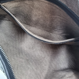 MEDIUM SORT/MØRKBLÅ CLASSIC VENETA HOBO taske fra brand: BOTTEGA VENETA - We Do Vintage