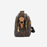 MONOGRAM CANVAS REPORTER PM taske fra brand: LOUIS VUITTON - We Do Vintage