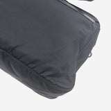 NYLON CROSSBODY taske fra brand: PRADA - We Do Vintage