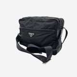 SORT NYLON CROSSBODY taske fra brand: PRADA - We Do Vintage