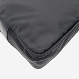 SORT NYLON CROSSBODY taske fra brand: PRADA - We Do Vintage