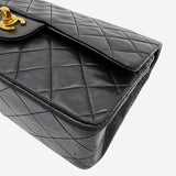 MEDIUM CLASSIC DOUBLE FLAP taske fra brand: CHANEL - We Do Vintage