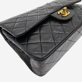 MEDIUM CLASSIC DOUBLE FLAP taske fra brand: CHANEL - We Do Vintage