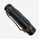 MEDIUM SORT CAVIAR CLASSIC DOUBLE FLAP taske fra brand: CHANEL - We Do Vintage